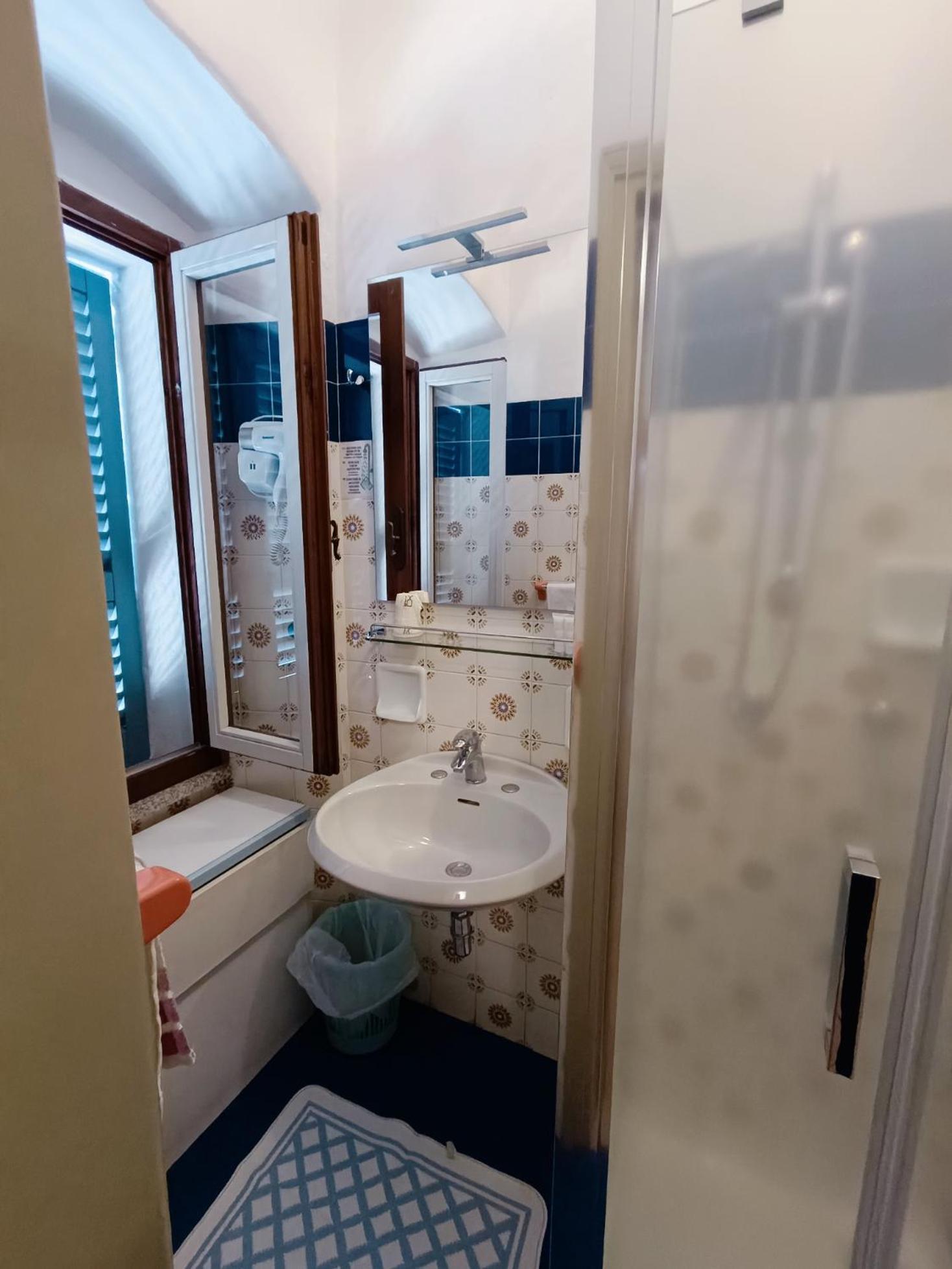 Bed & Breakfast Al Marinaio Gargnano Exterior foto